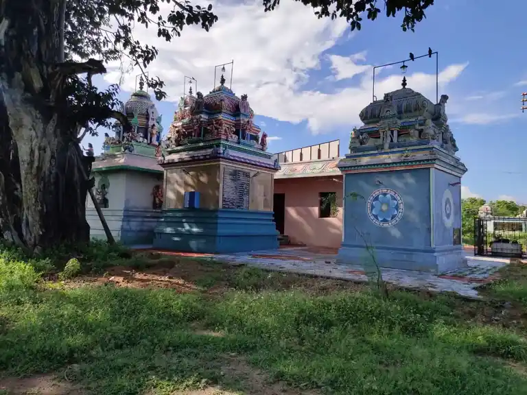 Arulmigu Gurunathaswamy Temple, Ulakudi, Ulakudi - 626607 அருள்மிகு குருநாதசுவாமி திருக்கோயில், உலக்குடி, உலக்குடி - 626607, Virudhunagar - Ancient Temple Architecture and History Image 2