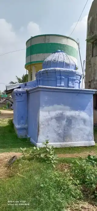 Arulmigu Hanumantharaya Swamy Temple, Singarapettai - 635307 அருள்மிகு அனுமந்தராயசாமி திருக்கோயில், Singarapettai - 635307, Krishnagiri - Ancient Temple Architecture and History Image 3