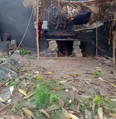 Arulmigu Hanumantharayaswamy Temple, Gumbarahalli - 635123 அருள்மிகு அனுமந்தராயசாமி திருக்கோயில், Gumbarahalli - 635123, Dharmapuri - Ancient Temple Architecture and History Image 3