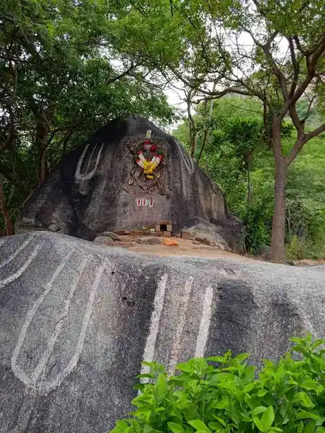 Arulmigu Hanumantharayaswamy Temple, Melkottai - 635104 அருள்மிகு அனுமந்தராயசாமி திருக்கோயில், மேல்கொடடாய் - 635104, Krishnagiri - Ancient Temple Architecture and History Image 4