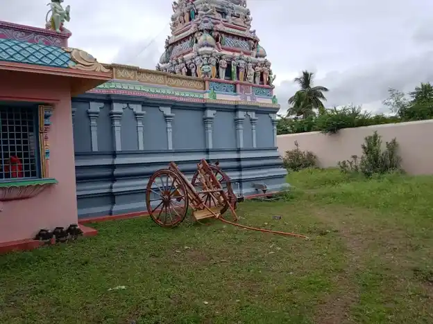 Arulmigu Hanumantharayaswamy Temple, Near Vao Office, Hanumandhapuram - 636808 அருள்மிகு அனுமந்தராயசாமி திருக்கோயில், Near Vao Office, Hanumandhapuram - 636808, Dharmapuri - Ancient Temple Architecture and History Image 2