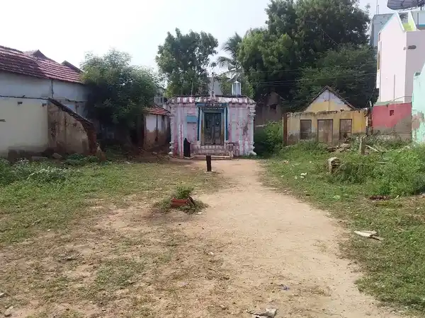 Arulmigu Harichakkaramoorthiperumal Temple, Veerachozhan - 626612 Temple
