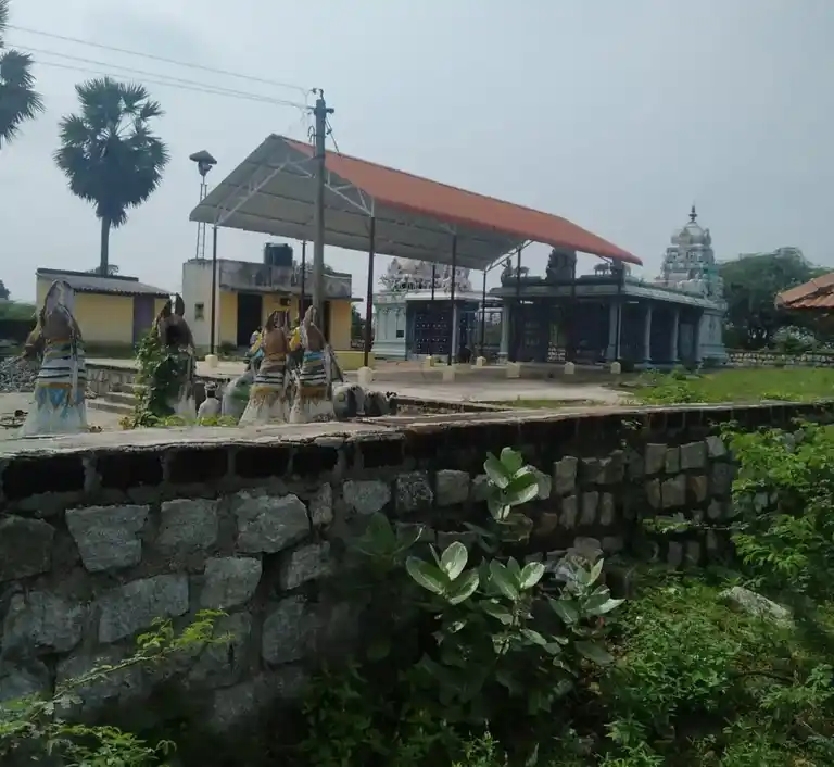 Arulmigu Harihara Puthira Ayyanar Temple, Kunjankulam - 623308 அருள்மிகு. ஹரிஹர புத்திர அய்யனார் திருக்கோயில், Kunjankulam - 623308, Ramanathapuram - Ancient Temple Architecture and History Image 2