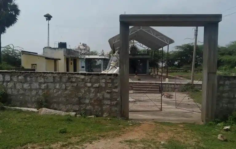 Arulmigu Harihara Puthira Ayyanar Temple, Kunjankulam - 623308 அருள்மிகு. ஹரிஹர புத்திர அய்யனார் திருக்கோயில், Kunjankulam - 623308, Ramanathapuram - Ancient Temple Architecture and History Image 4