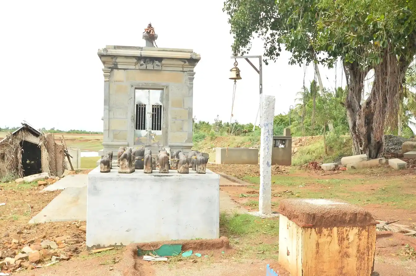 Arulmigu Harihara Puthira Sastha Temple, Mathavakurichi - 627201