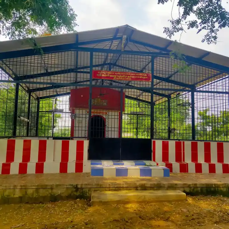 Arulmigu Harihara Puthirasastha Temple, Udhayamarthadem - 627426 அருள்மிகு அரிஉறரபுத்திர சாஸ்தா கோயில், Udhayamarthadem - 627426, Tirunelveli - Ancient Temple Architecture and History Image 3