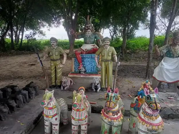 Arulmigu Hariharaputhira Ayyanaar Temple, Mungilpattu - 605501 Temple