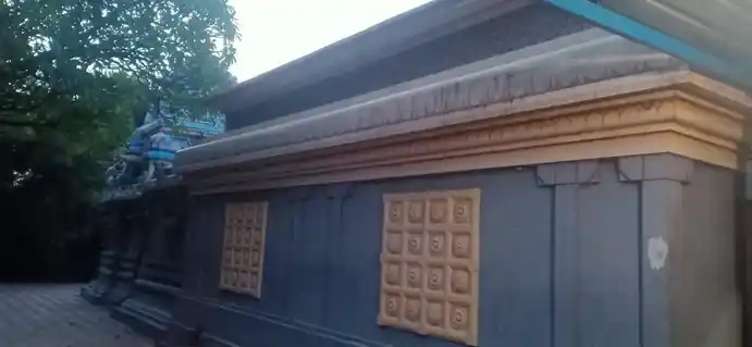 Arulmigu Hariharaputhira Temple, Koothur - 613104 அருள்மிகு ஹரிஹரபுத்திரசுவாமி திருக்கோயில், Koothur - 613104, Thanjavur - Ancient Temple Architecture and History Image 2