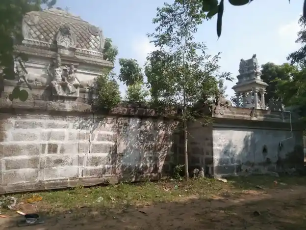 Arulmigu Hariharapuththira Iyyanar Temple, Periyapattu - 607204 அருள்மிகு அரிகரபுத்திர அய்யனார் திருக்கோயில், பெரியபட்டு - 607204, Kallakurichi - Ancient Temple Architecture and History Image 4