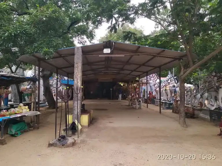 Arulmigu Hariharapuththirar Iyyanar Temple, Kakuppam - 605103 அருள்மிகு ஹரிஹரபுத்திர அய்யனார் திருக்கோயில், காகுப்பம் - 605103, Viluppuram - Ancient Temple Architecture and History Image 3