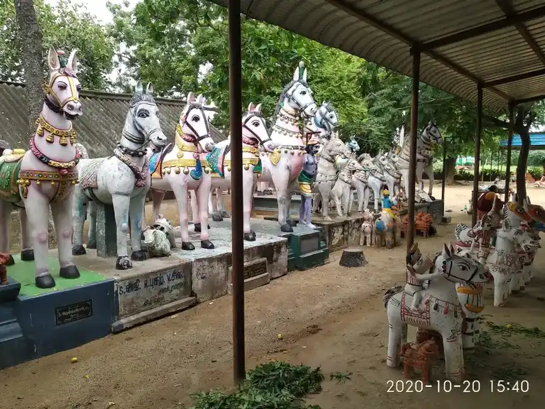 Arulmigu Hariharapuththirar Iyyanar Temple, Kakuppam - 605103 அருள்மிகு ஹரிஹரபுத்திர அய்யனார் திருக்கோயில், காகுப்பம் - 605103, Viluppuram - Ancient Temple Architecture and History Image 7