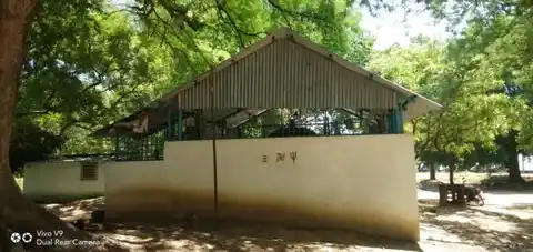 Arulmigu Hariharapuththirar Iyyanar Temple, Thennamadevi - 605402 அருள்மிகு அரிஹரபுத்திர அய்யனார் திருக்கோயில், தென்னமாதேவி - 605402, Viluppuram - Ancient Temple Architecture and History Image 2