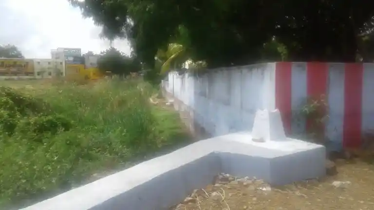 Arulmigu Harihariputhra Ayyanar Temple, Kayathar - 628952 அருள்மிகு ஹரிஹரபுத்திர அய்யனார் திருக்கோயில், Kayathar - 628952, Thoothukudi - Ancient Temple Architecture and History Image 4