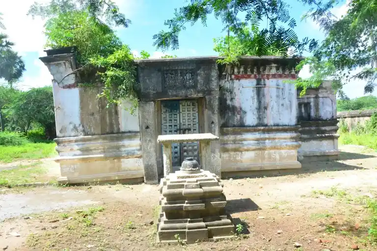 Arulmigu Harikrishna Perumal Temple, Vanjivakkam - 601204 Temple