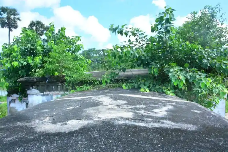 Arulmigu Harikrishna Perumal Temple, Vanjivakkam - 601204 அருள்மிகு அகத்தீஸ்வரர் திருக்கோயில், வஞ்சிவாக்கம் - 601204, Tiruvallur - Ancient Temple Architecture and History Image 3