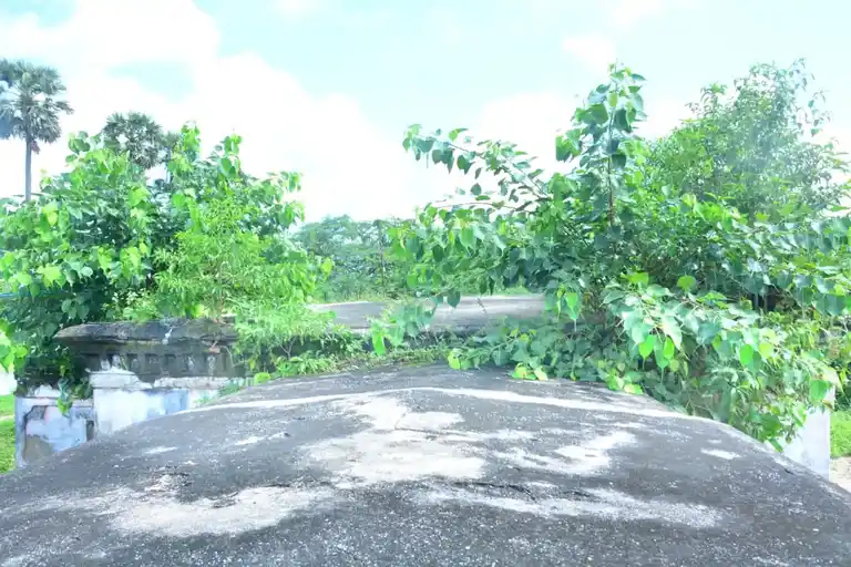 Arulmigu Harikrishna Perumal Temple, Vanjivakkam - 601204 அருள்மிகு அகத்தீஸ்வரர் திருக்கோயில், வஞ்சிவாக்கம் - 601204, Tiruvallur - Ancient Temple Architecture and History Image 8