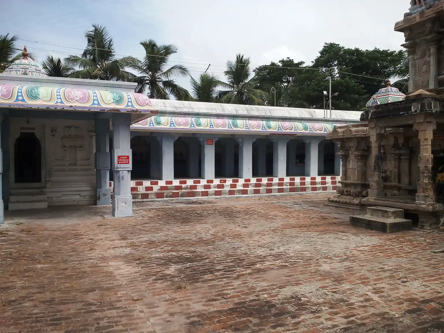 Arulmigu Hiruthayakamalanathar Temple, Valivalam, Valivalam - 610207 அருள்மிகு இருதயகமலநாத சுவாமி திருக்கோயில், வலிவலம், வலிவலம் - 610207, Nagapattinam - Ancient Temple Architecture and History Image 3