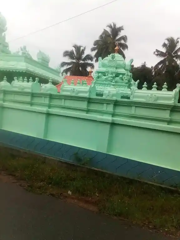 Arulmigu Idaikkavudaiya Kandan Sastha Temple, Kadukkarai - 629851 Arulmigu Idaikkavudaiya Kandan Sastha Temple, கடுக்கரை - 629851, Kanyakumari - Ancient Temple Architecture and History Image 3