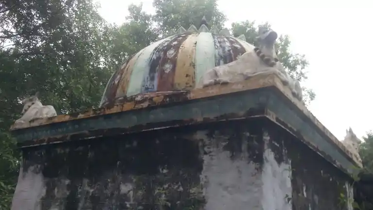 Arulmigu Idakaavalmalai Temple, Viralipatti - 624709 அருள்மிகு இடக்காவல்மாலை திருக்கோயில், Viralipatti - 624709, Dindigul - Ancient Temple Architecture and History Image 2