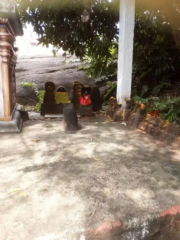 Arulmigu Idamalai Valayyan Temple, Thovalai - 629302 Arulmigu Idamalai Valayyan Temple, Thovalai - 629302, Kanyakumari - Ancient Temple Architecture and History Image 2