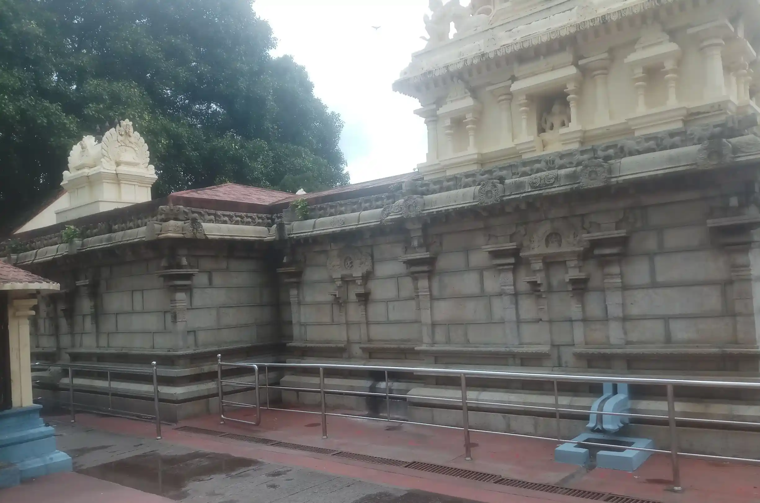 Arulmigu Idartheertha Perumal Temple, Vadiveeswaram, Nagercoil - 629002 Arulmigu Idartheertha Perumal Temple, Vadiveeswaram, Nagercoil - 629002, Kanyakumari - Ancient Temple Architecture and History Image 5