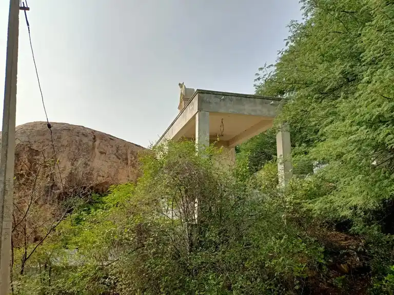 Arulmigu Idumbakumarasamy Temple, Udiyur - 638703 அருள்மிகு இடும்பகுமாரசுவாமி திருக்கோயில், ஊதியூர் - 638703, Tiruppur - Ancient Temple Architecture and History Image 3