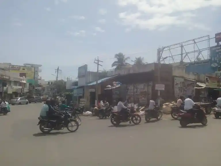 Arulmigu Idumban Temple, Near Bus Stand, Tiruvannamalai - 606601