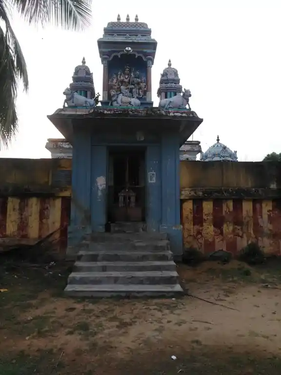 Arulmigu Idumbesvarar Temple, Srirengarajapuram - 609807