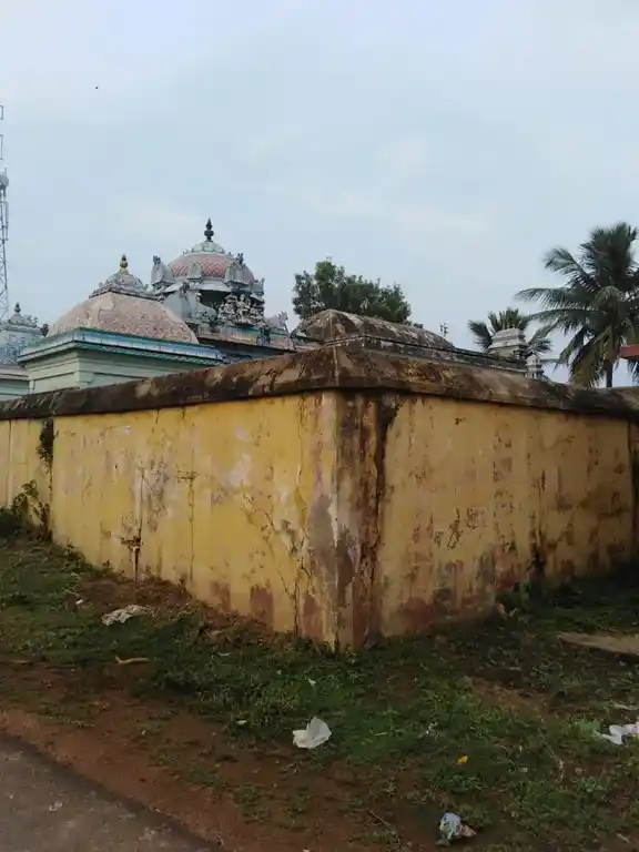 Arulmigu Idumbesvarar Temple, Srirengarajapuram - 609807 அருள்மிகு ஸ்ரீ இடும்பேஸ்வரர் சுவாமி திருக்கோயில், Srirengarajapuram - 609807, Thanjavur - Ancient Temple Architecture and History Image 3