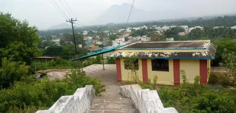 Arulmigu Idumbeswarar Temple, Maraparai - 637410