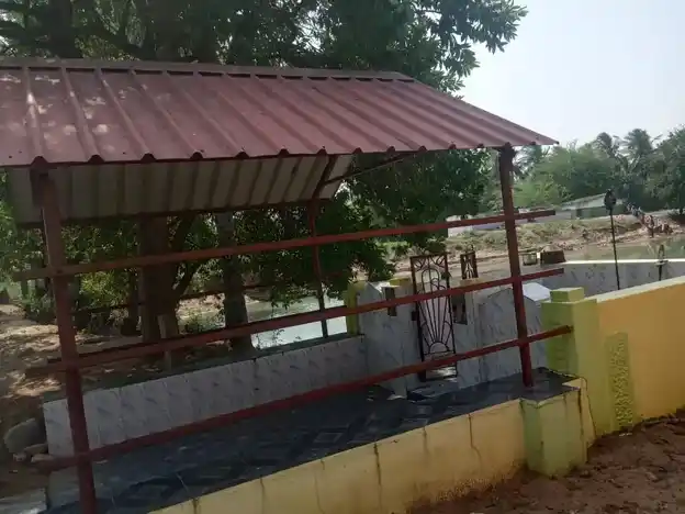 Arulmigu Idumpar Temple, Biramanavayal - 614630 அருள்மிகு இடும்பர் திருக்கோயில், Biramanavayal - 614630, Pudukkottai - Ancient Temple Architecture and History Image 3