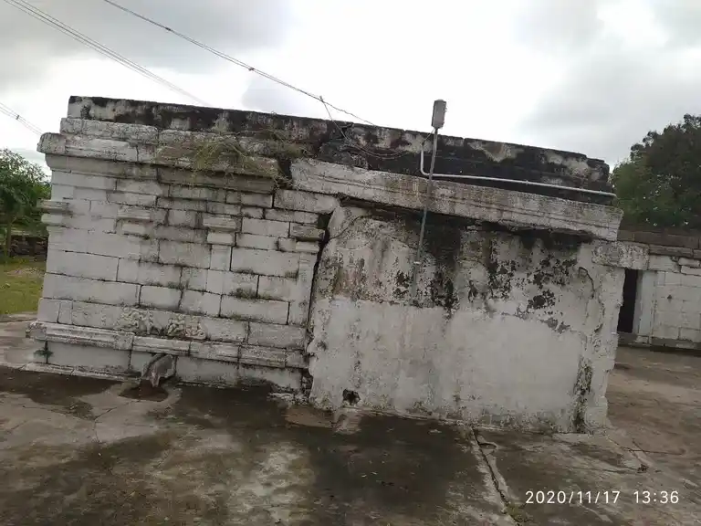 Arulmigu Ilam Kaliyamman Temple, Pasumbaloor - 621117 Arulmigu Ilam Kaliyamman Temple, Pasumbaloor - 621117, Perambalur - Ancient Temple Architecture and History Image 3
