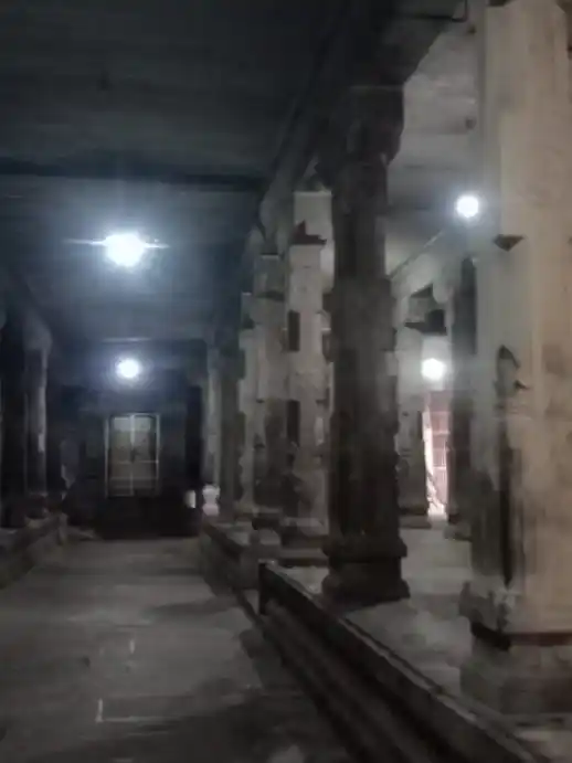 Arulmigu Ilamaiyakkinar Temple, Chidambaram - 608001 அருள்மிகு இளைமையாக்கினார் திருக்கோயில், சிதம்பரம் - 608001, Cuddalore - Ancient Temple Architecture and History Image 3