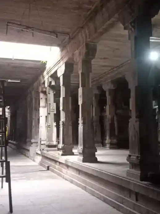 Arulmigu Ilamaiyakkinar Temple, Chidambaram - 608001 அருள்மிகு இளைமையாக்கினார் திருக்கோயில், சிதம்பரம் - 608001, Cuddalore - Ancient Temple Architecture and History Image 4