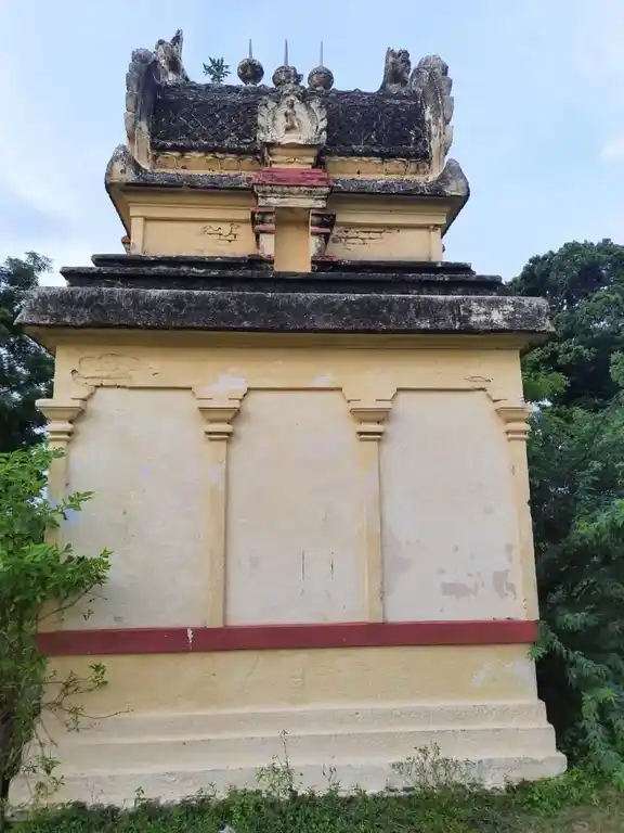 Arulmigu Ilamandiyamman Temple, Peramour - 621204