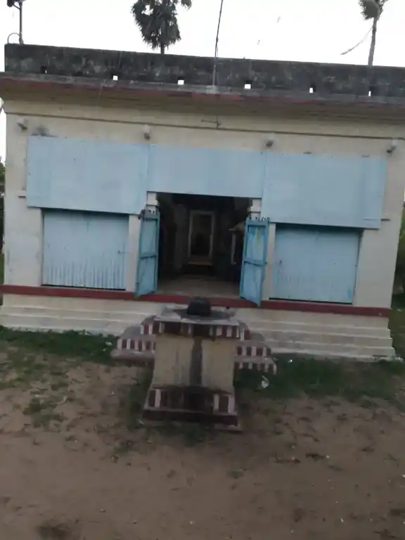 Arulmigu Ilamandiyamman Temple, Peramour - 621204 Arulmigu Ilamandiyamman Temple, Peramour - 621204, Thiruchirappalli - Ancient Temple Architecture and History Image 2