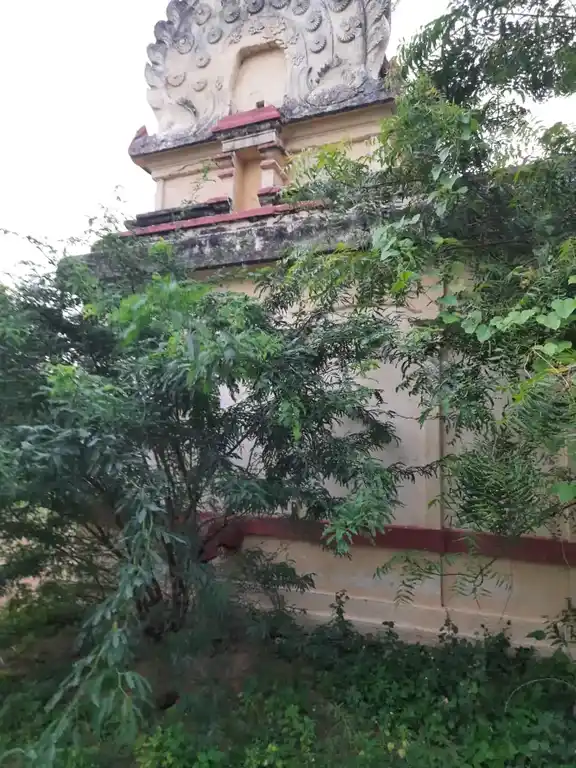 Arulmigu Ilamandiyamman Temple, Peramour - 621204 Arulmigu Ilamandiyamman Temple, Peramour - 621204, Thiruchirappalli - Ancient Temple Architecture and History Image 4