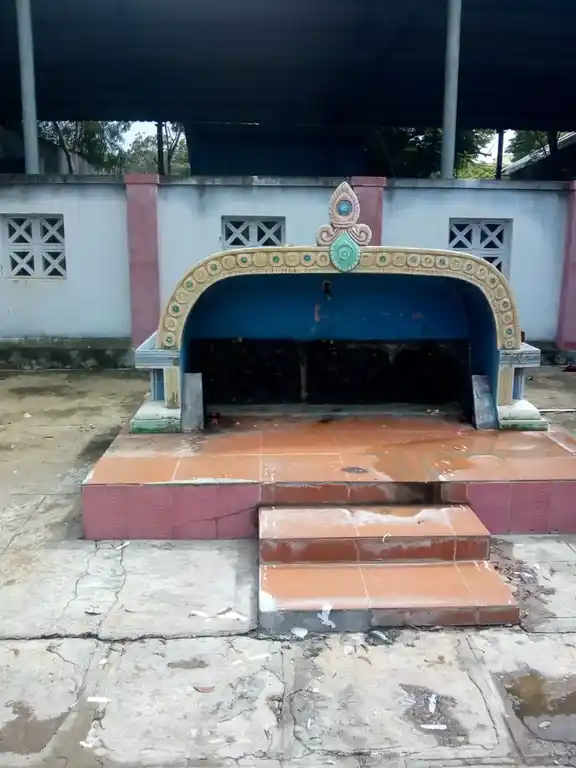 Arulmigu Ilangaliyamman Temple, Varaganeri - 620008 Temple