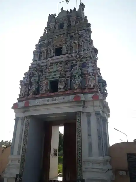 Arulmigu Ilangamudaiya Iyanar Temple, Kalappur - 630501