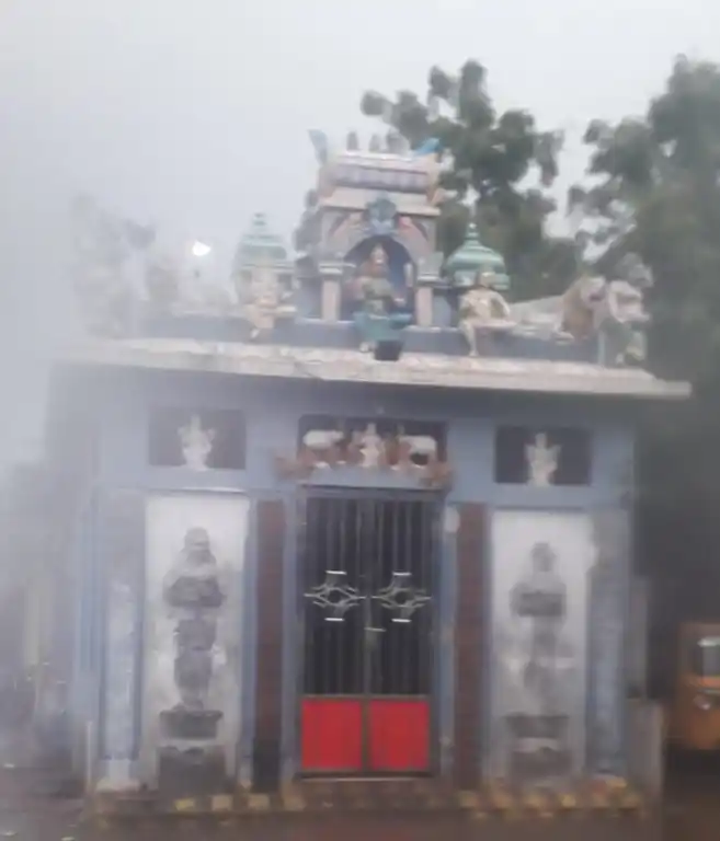 Arulmigu Ilanganmaiyamman Temple, Edamalaipattiputhur, Thiruchirappalli - 620012 Arulmigu Ilanganmaiyamman Temple, எடமலைபட்டிபுதூர், Thiruchirappalli - 620012, Thiruchirappalli - Ancient Temple Architecture and History Image 4