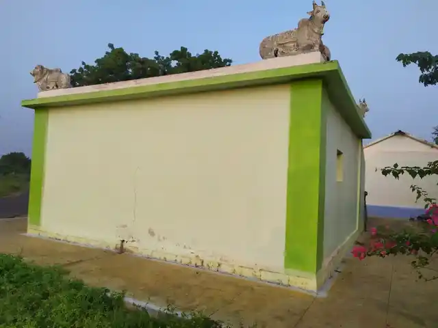 Arulmigu Ilayam Palayam Vinayakar Temple, Kokkalai - 637410 அருள்மிகு இளையாம்பாளையம் விநாயகர் திருக்கோயில், Kokkalai - 637410, Namakkal - Ancient Temple Architecture and History Image 3