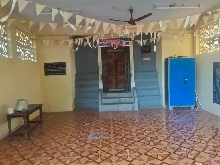 Arulmigu Ilayanachiyamman Temple, Kampanur - 623207 அருள்மிகு இளையநாச்சியம்மன் திருக்கோயில், Kampanur - 623207, Sivagangai - Ancient Temple Architecture and History Image 2