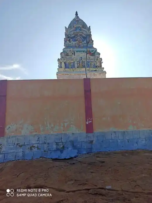 Arulmigu Ilayaperumal Subramaniyaswamy Temple, Puthur - 626111 அருள்மிகு இளையப்பெருமாள் மற்றும் சுப்பிரமணியசுவாமி திருக்கோயில், புத்துர் - 626111, Virudhunagar - Ancient Temple Architecture and History Image 2