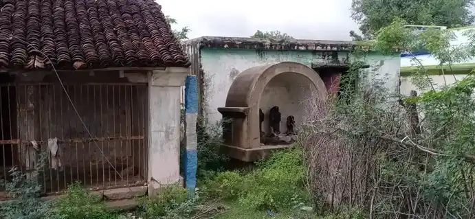 Arulmigu Ilayaperumal Temple, Sundakkudi - 621701 Arulmigu Ilayaperumal Temple,  - 621701, Ariyalur - Ancient Temple Architecture and History Image 3