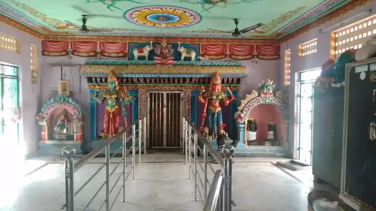 Arulmigu Illangkaliamman Temple, Chozhanmaligai - 612703 அருள்மிகு இளங்காளியம்மன் திருக்கோயில், Chozhanmaligai - 612703, Thanjavur - Ancient Temple Architecture and History Image 6