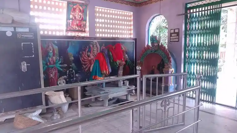 Arulmigu Illangkaliamman Temple, Chozhanmaligai - 612703 அருள்மிகு இளங்காளியம்மன் திருக்கோயில், Chozhanmaligai - 612703, Thanjavur - Ancient Temple Architecture and History Image 7