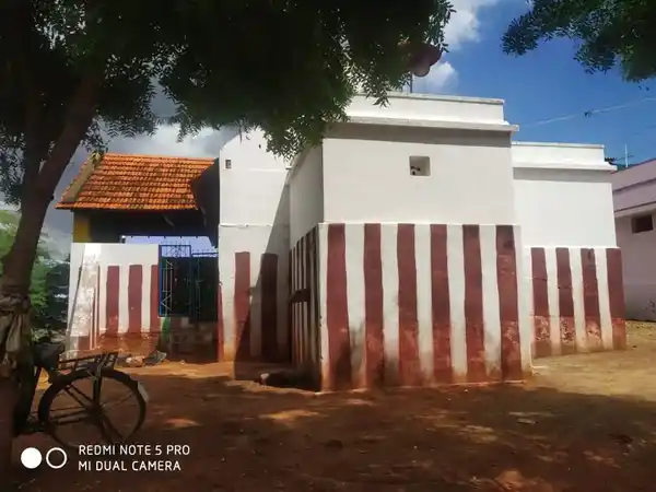 Arulmigu Illatthu Pillaimar Muttharaman Temple, Sivagalai - 628753 அருள்மிகு இல்லத்துப் பிள்ளைமார் முத்தாரம்மன் திருக்கோயில், Sivagalai - 628753, Thoothukudi - Ancient Temple Architecture and History Image 2