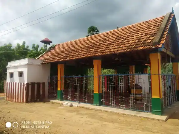 Arulmigu Illatthu Pillaimar Muttharaman Temple, Sivagalai - 628753 அருள்மிகு இல்லத்துப் பிள்ளைமார் முத்தாரம்மன் திருக்கோயில், Sivagalai - 628753, Thoothukudi - Ancient Temple Architecture and History Image 3