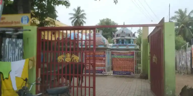 Arulmigu Iluppaiyadi Dhrmaraja And Dhrowpathiyamman Temple, Kumbakonam - 612001 Arulmigu Iluppaiyadi Dhrmaraja And Dhrowpathiyamman Temple, Kumbakonam - 612001, Thanjavur - Ancient Temple Architecture and History Image 2