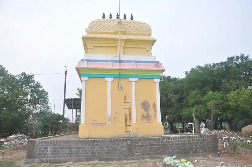 Arulmigu Indeeriamman Temple, Melathukurchi - 612501 Arulmigu Indeeriamman Temple, Melathukurchi - 612501, Thanjavur - Ancient Temple Architecture and History Image 3